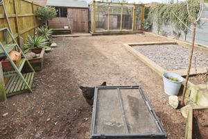 CHAPEL ROAD- click for photo gallery